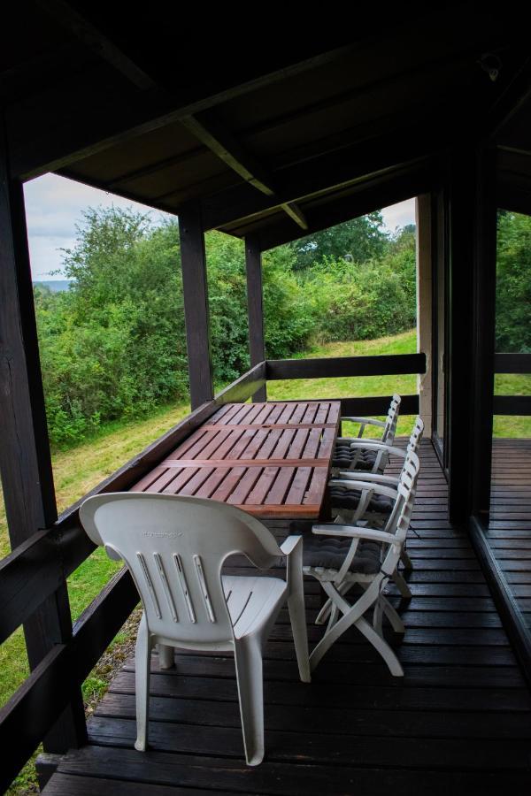 Le Chalet De Gaume Virton Exteriör bild