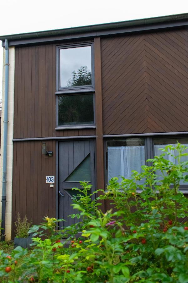 Le Chalet De Gaume Virton Exteriör bild